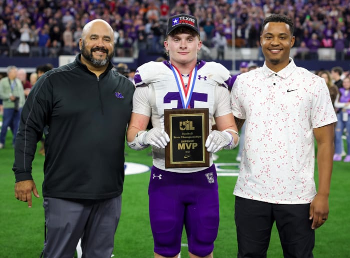 Anna vs Chapel Hill UIL 4A Division 1 Final December 15, 2023 Photo-Tommy Hays19